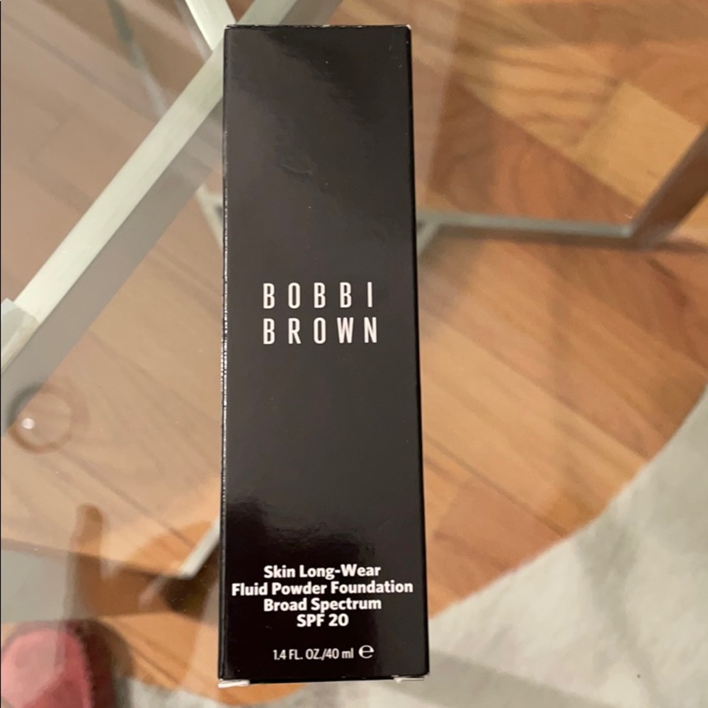 Bobbi Brown Skin Long Wear Fluid Powder Foundation